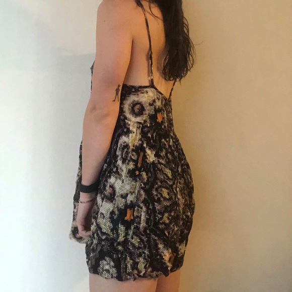 patterned romper - Picture 2 of 6